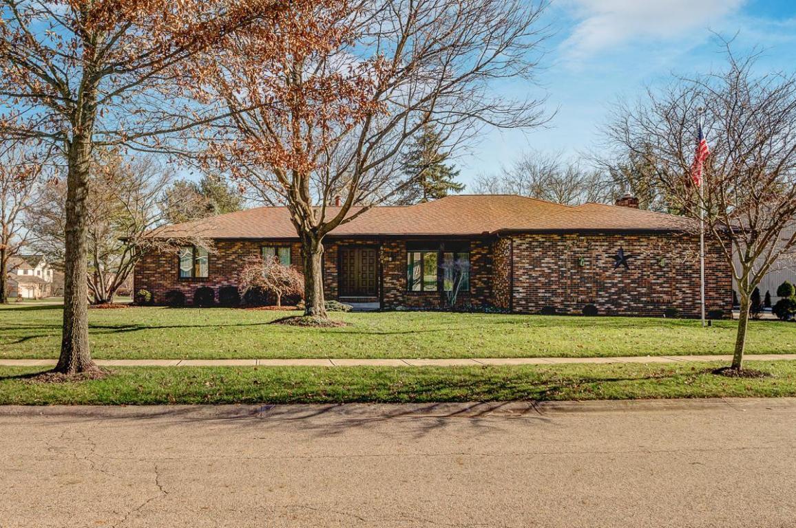Property Photo: 6204 Beaver Lake Drive OH 43123