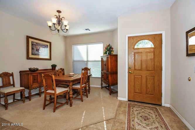 Property Photo: 3008 E Hazeltine Way AZ 85249