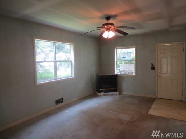 Property Photo: 115 Old Cascade Hwy W WA 98288