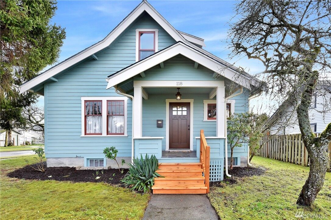 Property Photo: 118 Carolina Street WA 98226