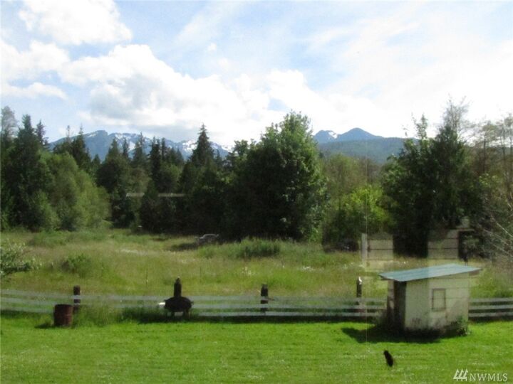 Property Photo: 4609 S Doss Rd WA 98362
