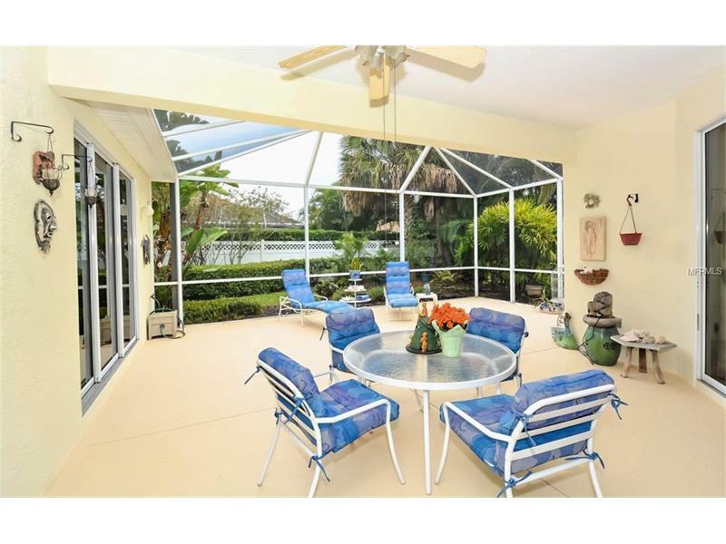 Property Photo: 7810 Drayton Circle FL 34201