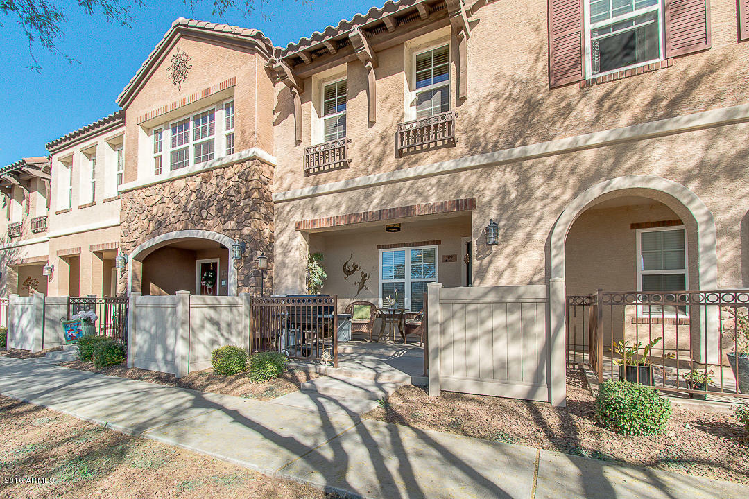 Property Photo:  2670 S Voyager Drive 109  AZ 85295 