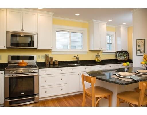 Property Photo:  55 Trowbridge Street 1  MA 02474 