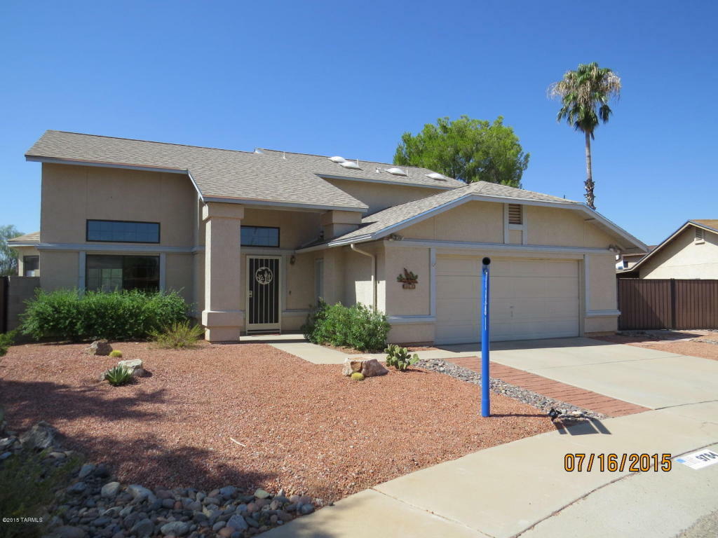 Property Photo:  9784 N Donegal Place  AZ 85742 