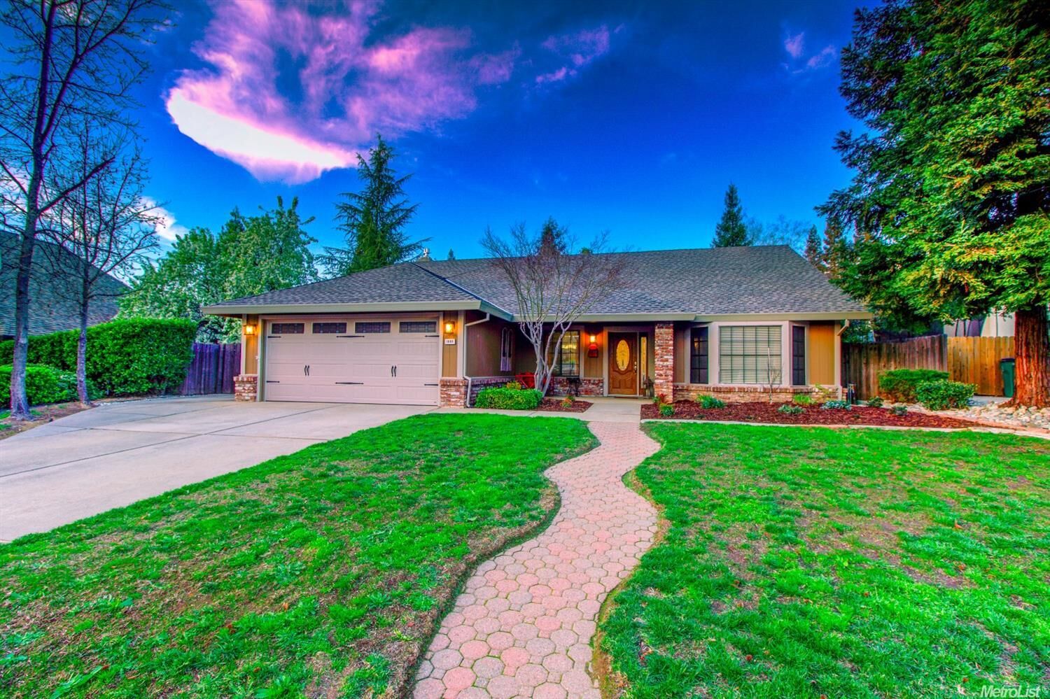 Property Photo: 1680 Wyndham Way CA 95762