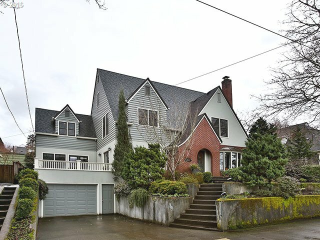 Property Photo:  6500 SE 36th Ave  OR 97202 