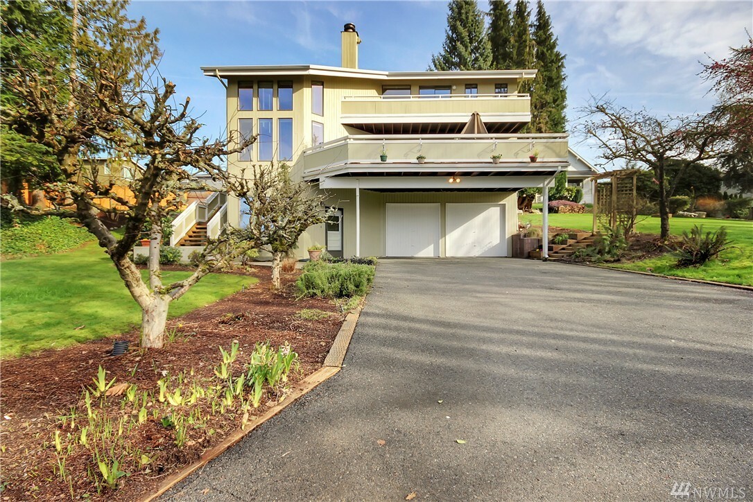 Property Photo:  1501 S Crystal Springs Rd  WA 98465 