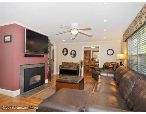 Property Photo:  305 Pleasant St  MA 02771 