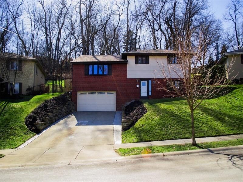 Property Photo:  674 Fruithurst Drive  PA 15228 