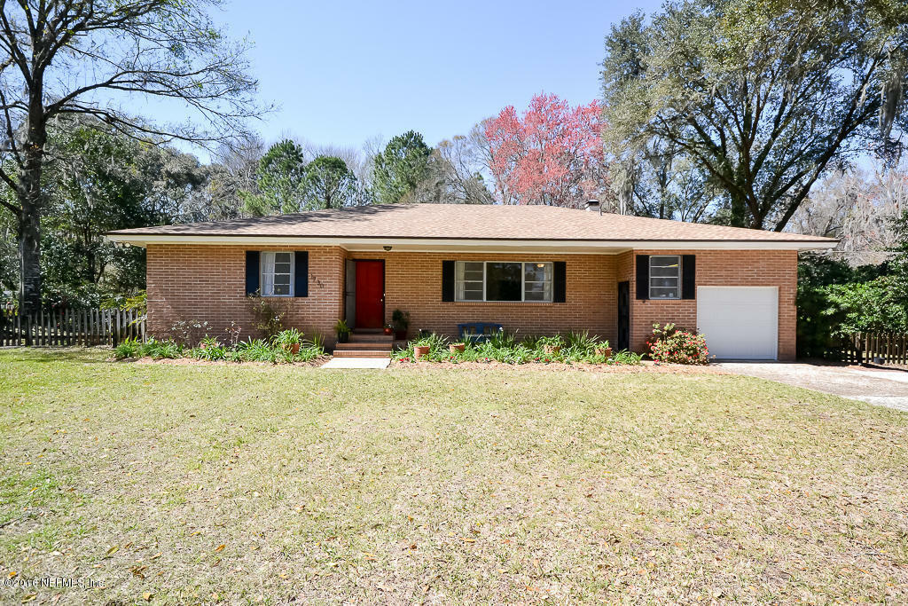 Property Photo: 1730 Coulee Avenue FL 32210