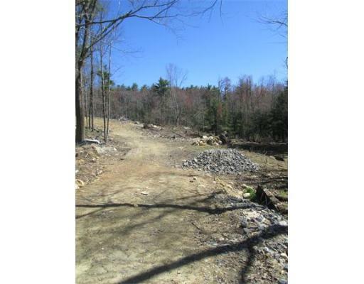 Property Photo: 1 North Common Road MA 01473