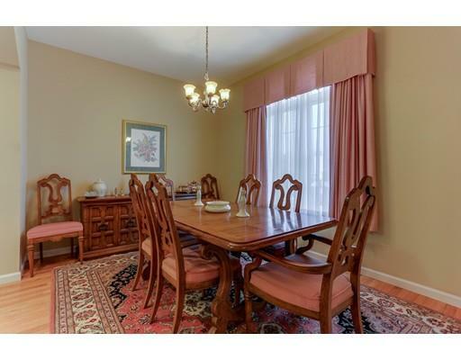 Property Photo: 17 Partridge Run 17 CT 06082