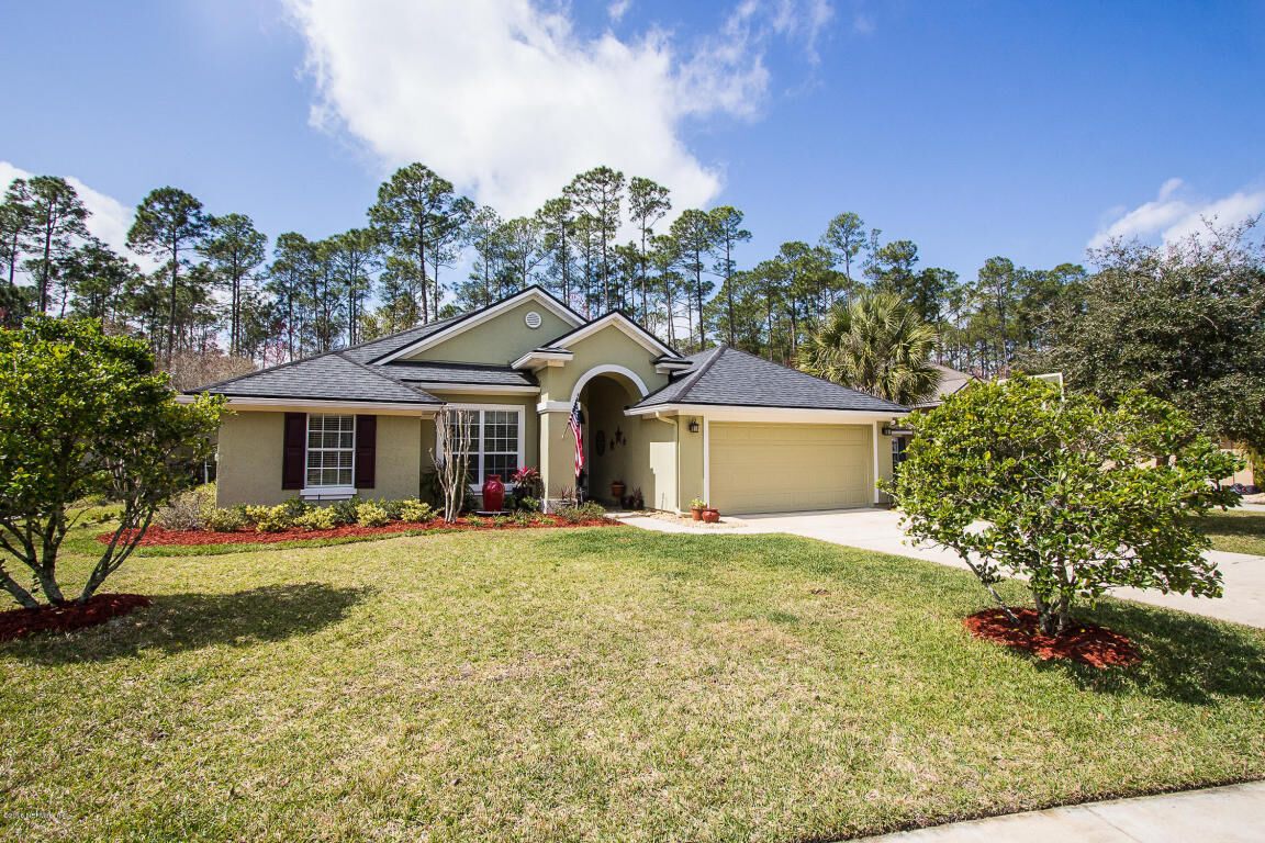 Property Photo: 2412 Country Side Drive FL 32003