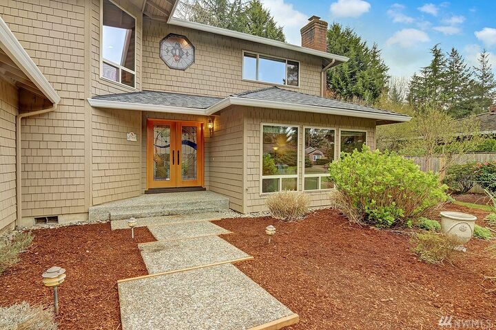 Property Photo: 2544 Medina Cir WA 98039