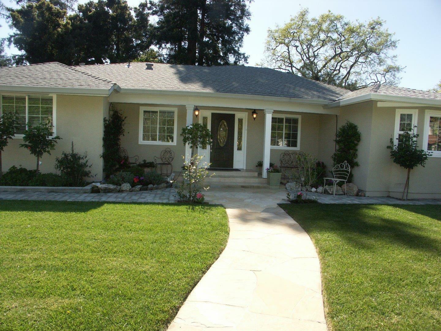 Property Photo:  552 Rutherford Avenue  CA 94061 