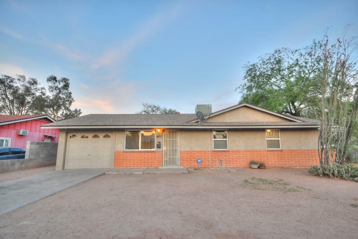 Property Photo:  4101 N 84th Avenue  AZ 85037 