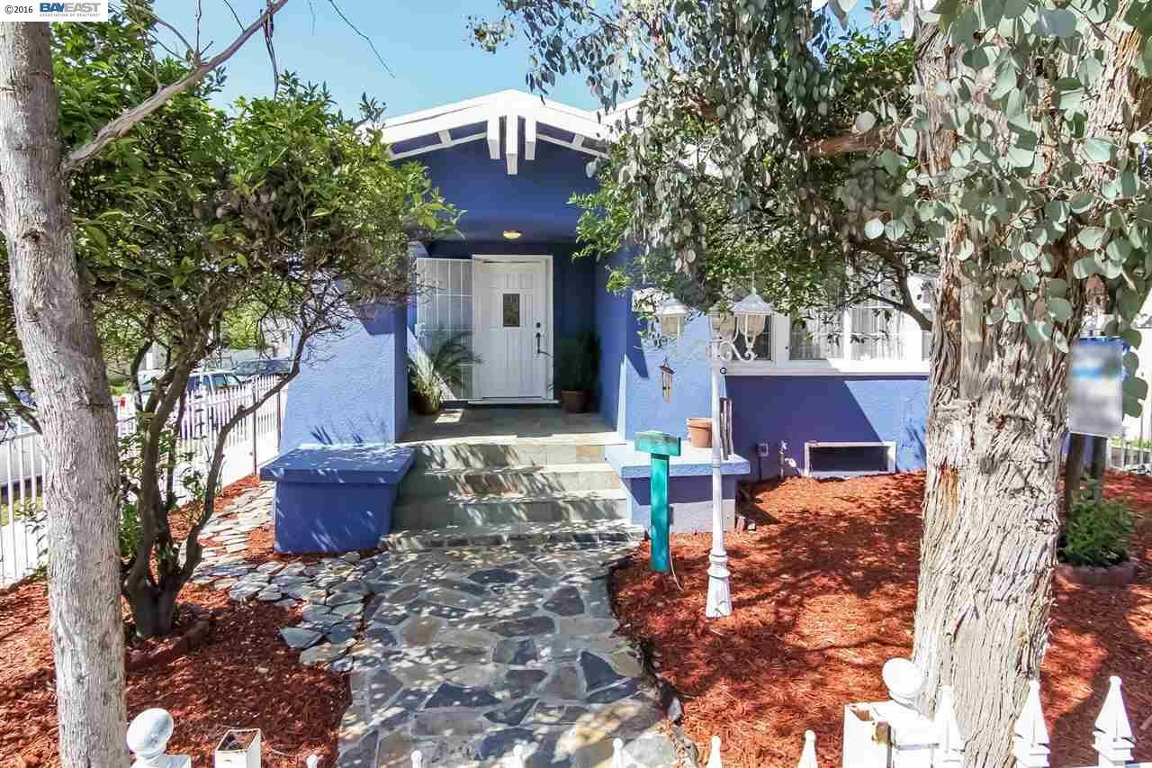 Property Photo:  2401 35th Ave  CA 94601 