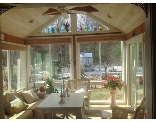 Property Photo: 21 Park River Cir MA 01085