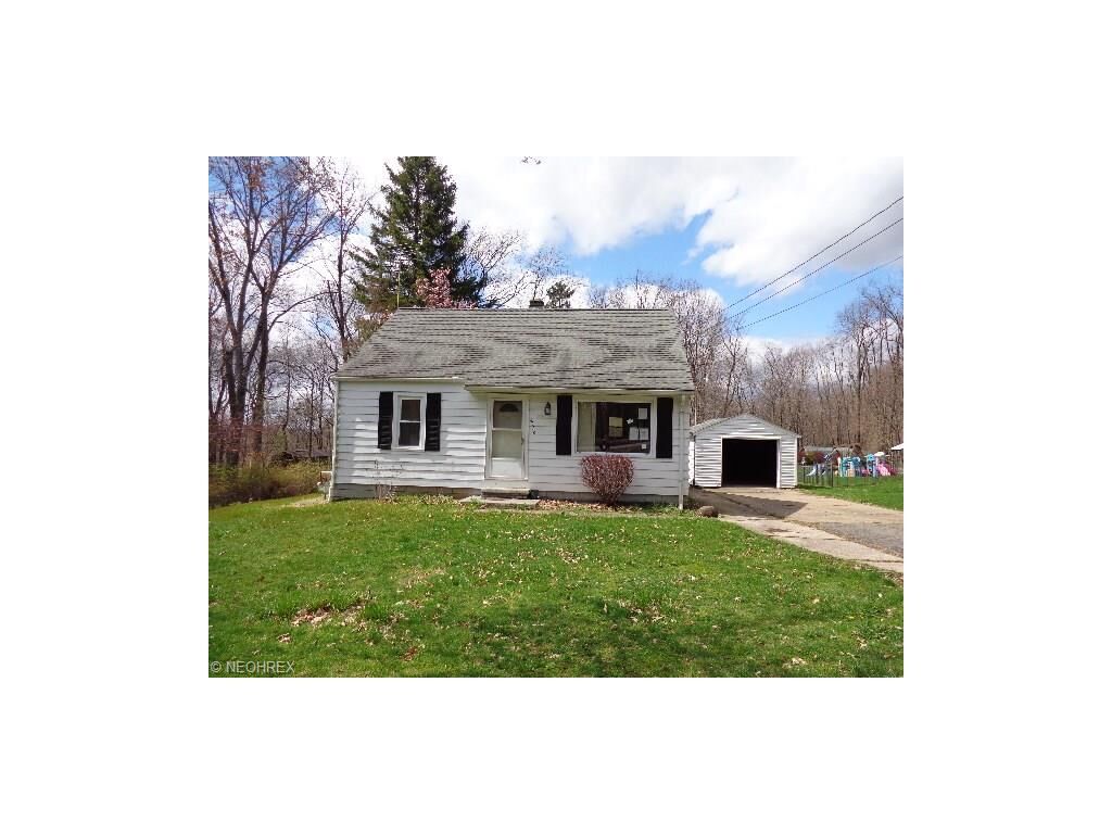 Property Photo:  4386 Wilcor Drive  OH 44319 