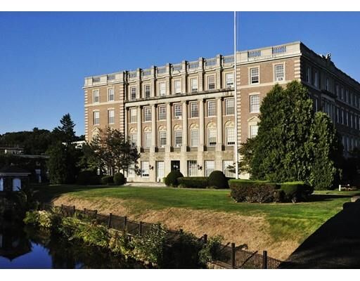 Property Photo:  16 Balmoral 110  MA 01810 