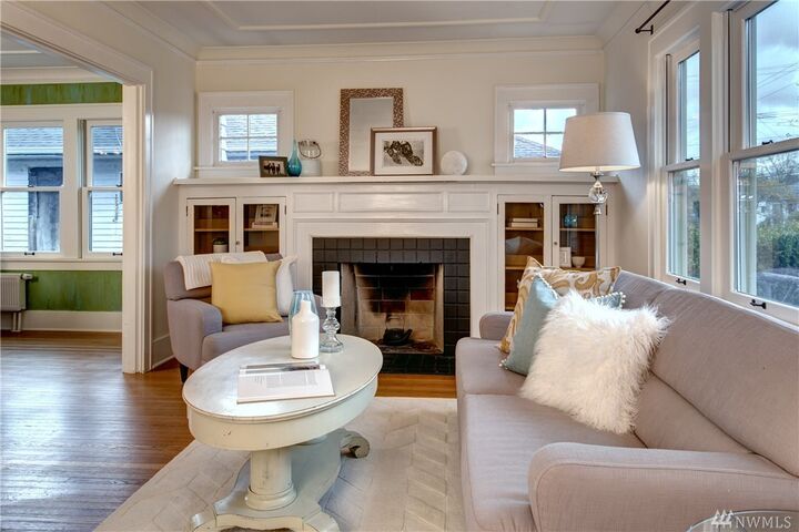 Property Photo: 906 26th Ave WA 98122