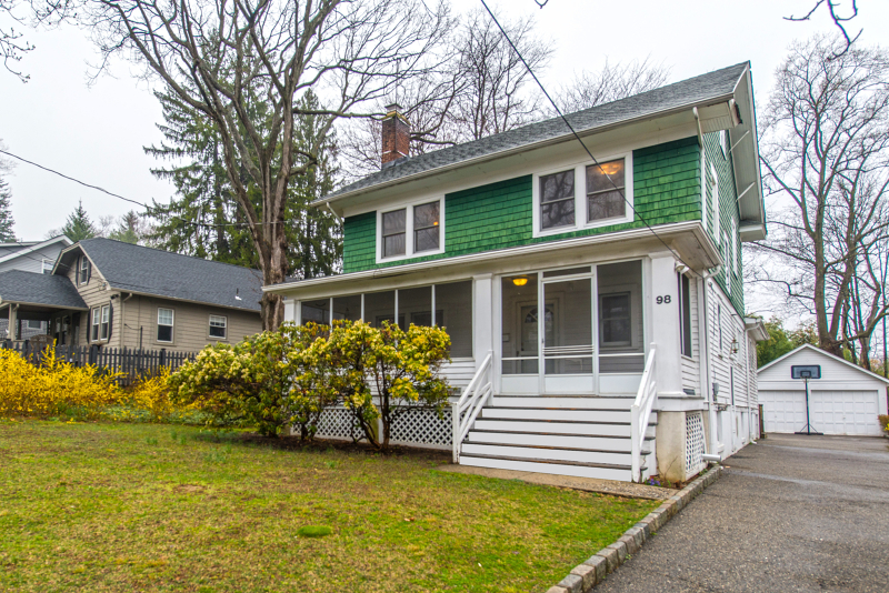 Property Photo:  98 Pease Ave  NJ 07044 