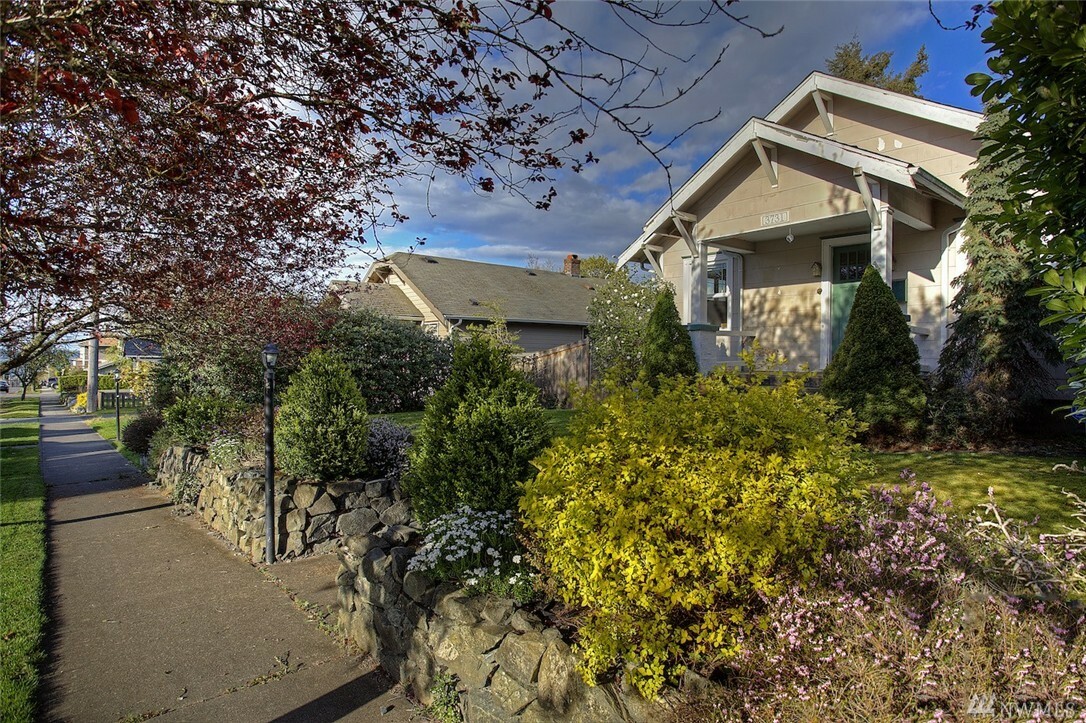 Property Photo:  3731 N Mullen St  WA 98407 