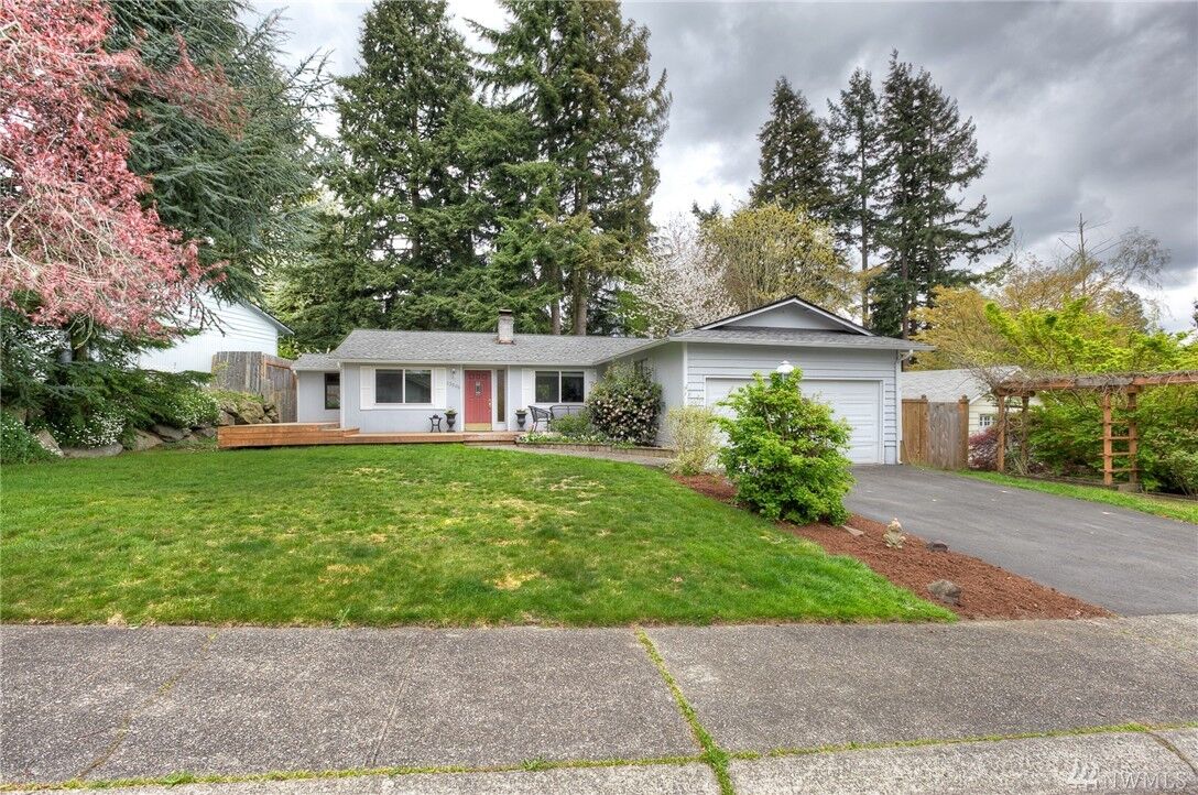 Property Photo:  13506 120th Ave NE  WA 98034 