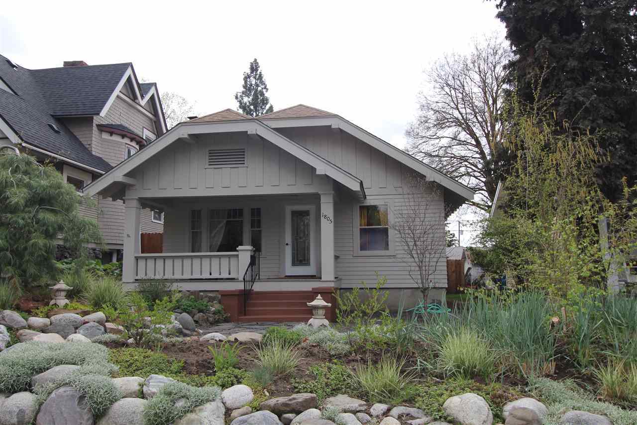 Property Photo:  1805 W 11th Ave  WA 99204-4231 