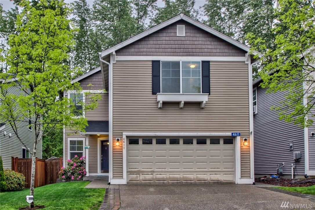 Property Photo: 4611 Nooksack Loop WA 98273