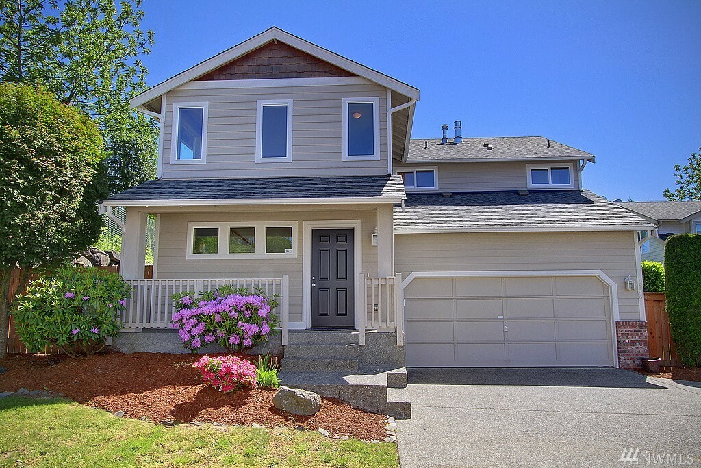 Property Photo:  1806 Dayton Ave NE  WA 98056 