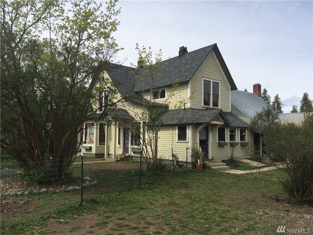 Property Photo: 310 Twisp Ave E WA 98856