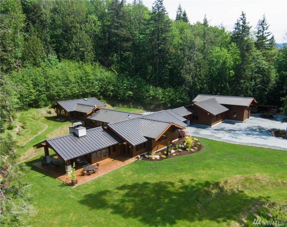 2046 Academy Rd  Bellingham WA 98226 photo