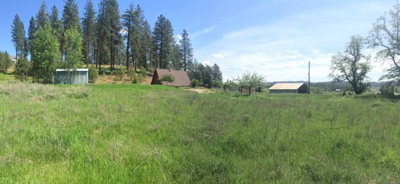 Property Photo: 21810 N Dunn WA 99005-9529