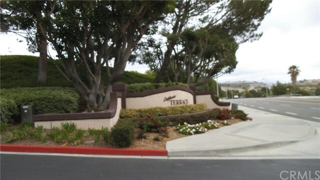 Property Photo:  152 Valley View  CA 92692 