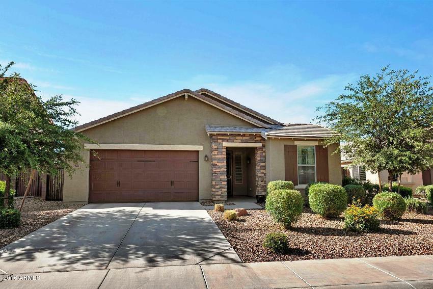 Property Photo:  2161 E Everglade Lane  AZ 85298 