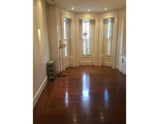 Property Photo: 119 Marlborough 5 MA 02116