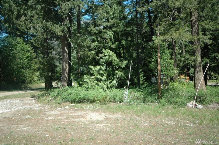 Property Photo:  12 Buck Cir  WA 98833 