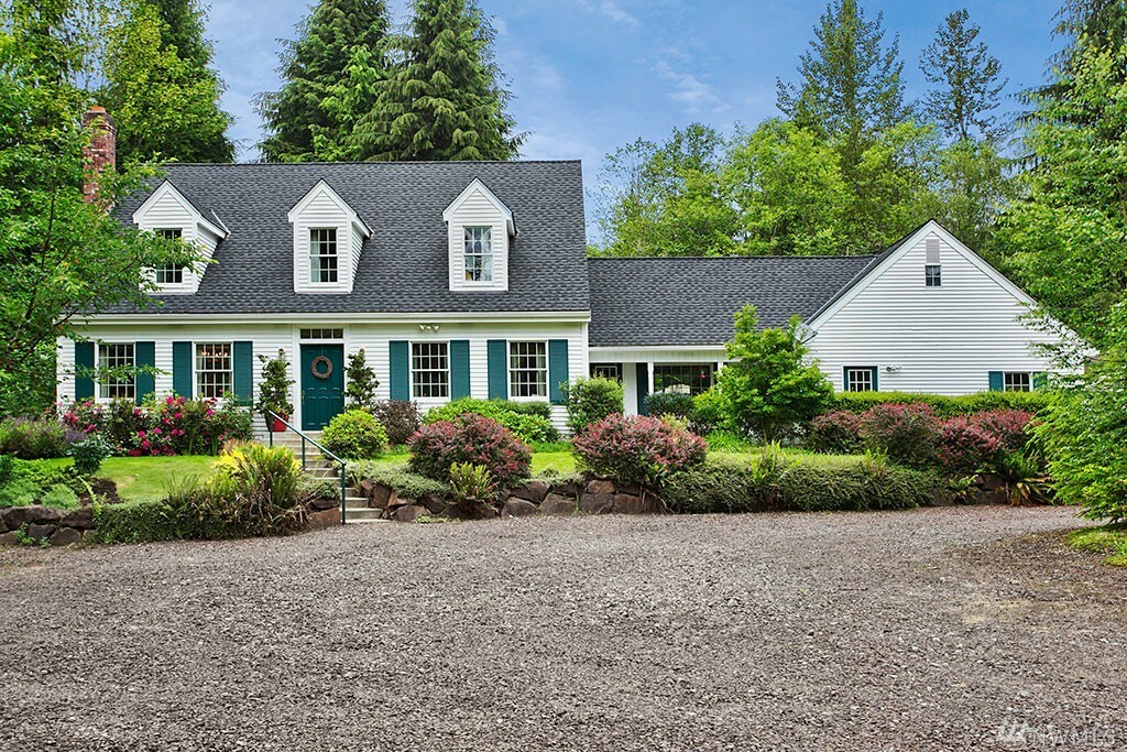 Property Photo: 13831 Woods Lake Rd WA 98272
