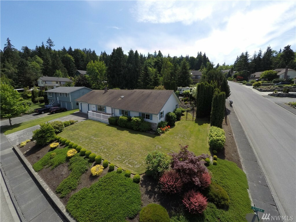 Property Photo:  4300 Kiowa Dr  WA 98273 