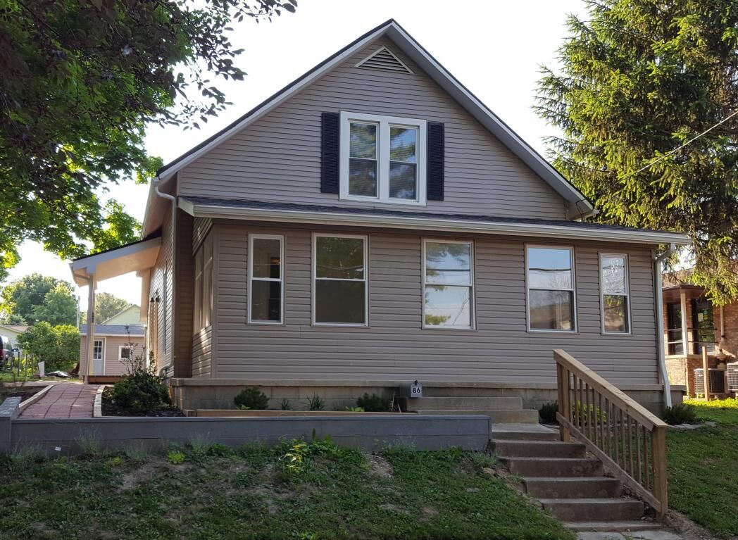 Property Photo:  86 N Walnut Street  OH 43338 