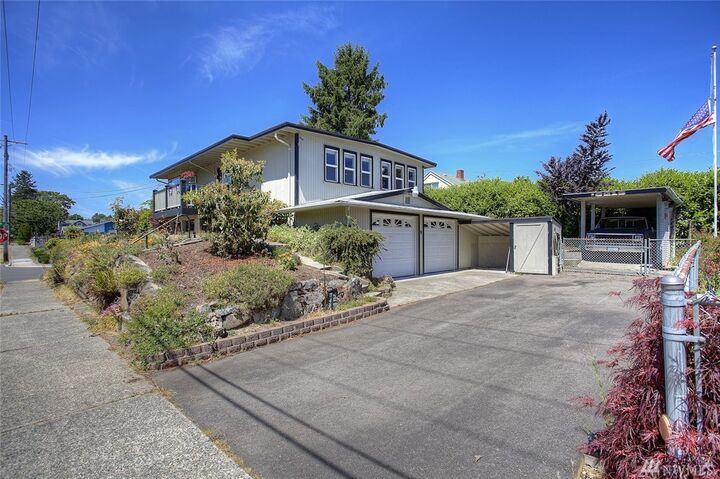 6213 N 50th Street  Tacoma WA 98407 photo