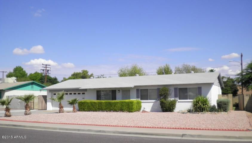 Property Photo:  3026 E Cholla Street  AZ 85028