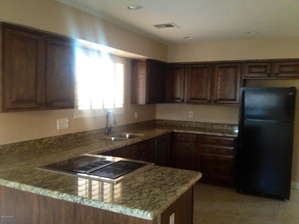 Property Photo: 5150 E Poinsettia Drive AZ 85254