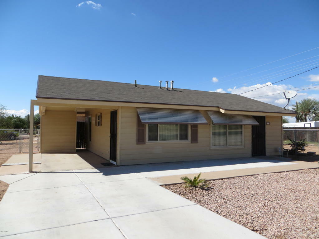 Property Photo:  512 S Meridian Road  AZ 85120 