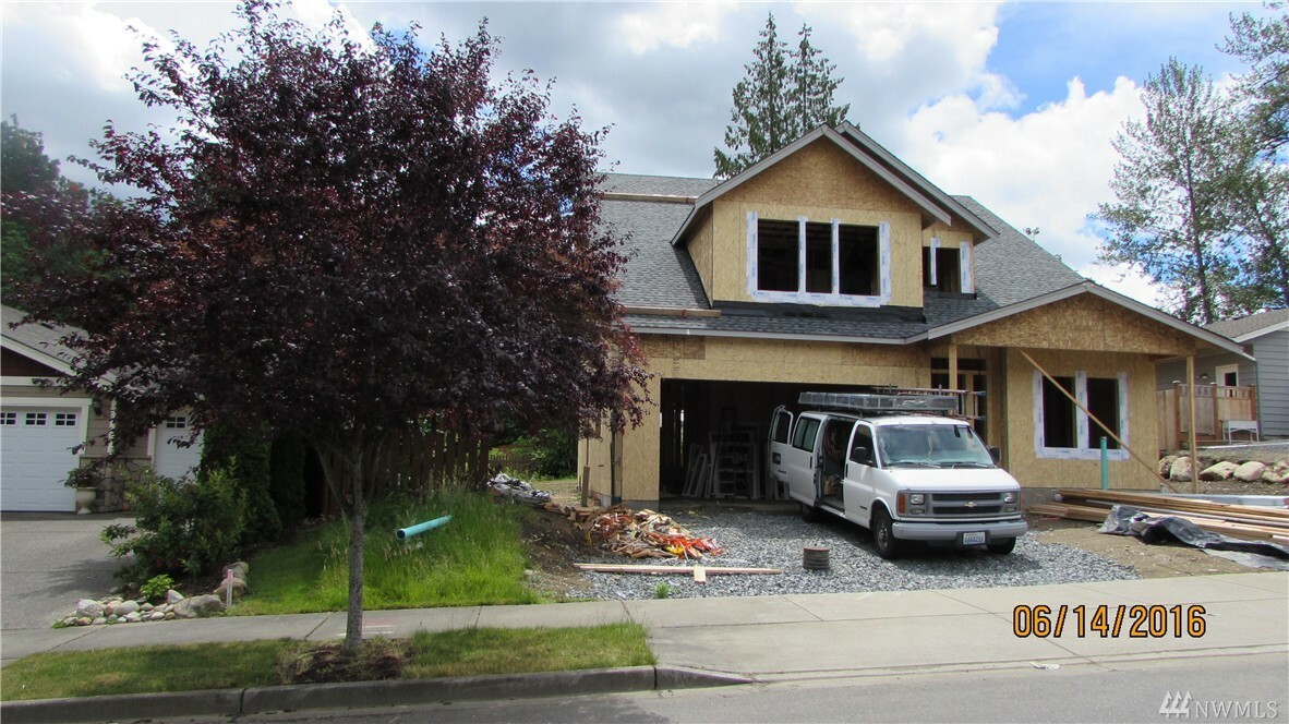 Property Photo:  11710 3rd Place SE  WA 98258 