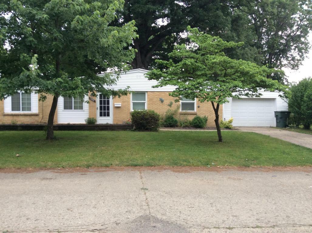 Property Photo:  1552 S Hamilton Road  OH 43227 