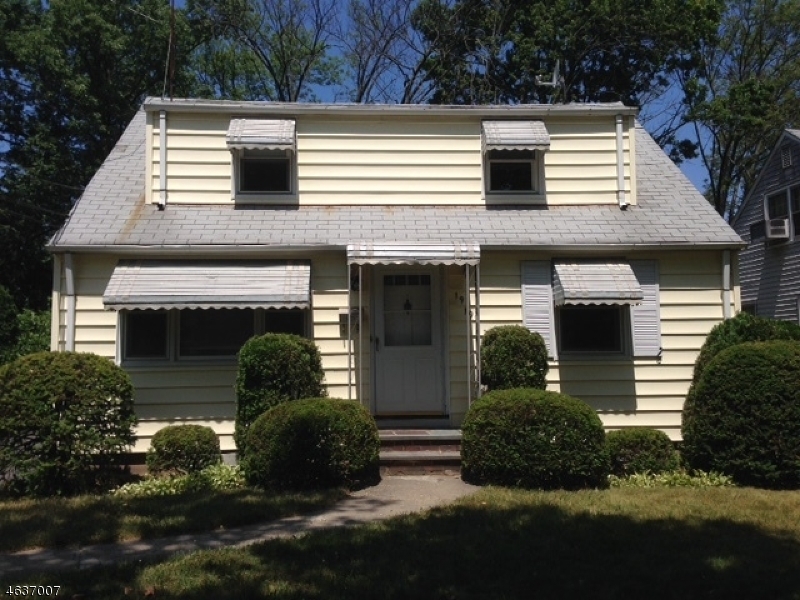 Property Photo:  1919 Sunset Pl  NJ 07076 