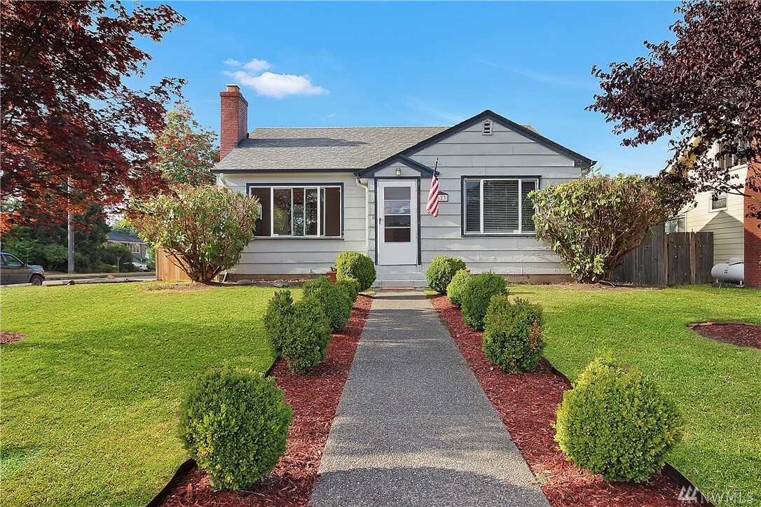 Property Photo: 4623 N 12th St WA 98406